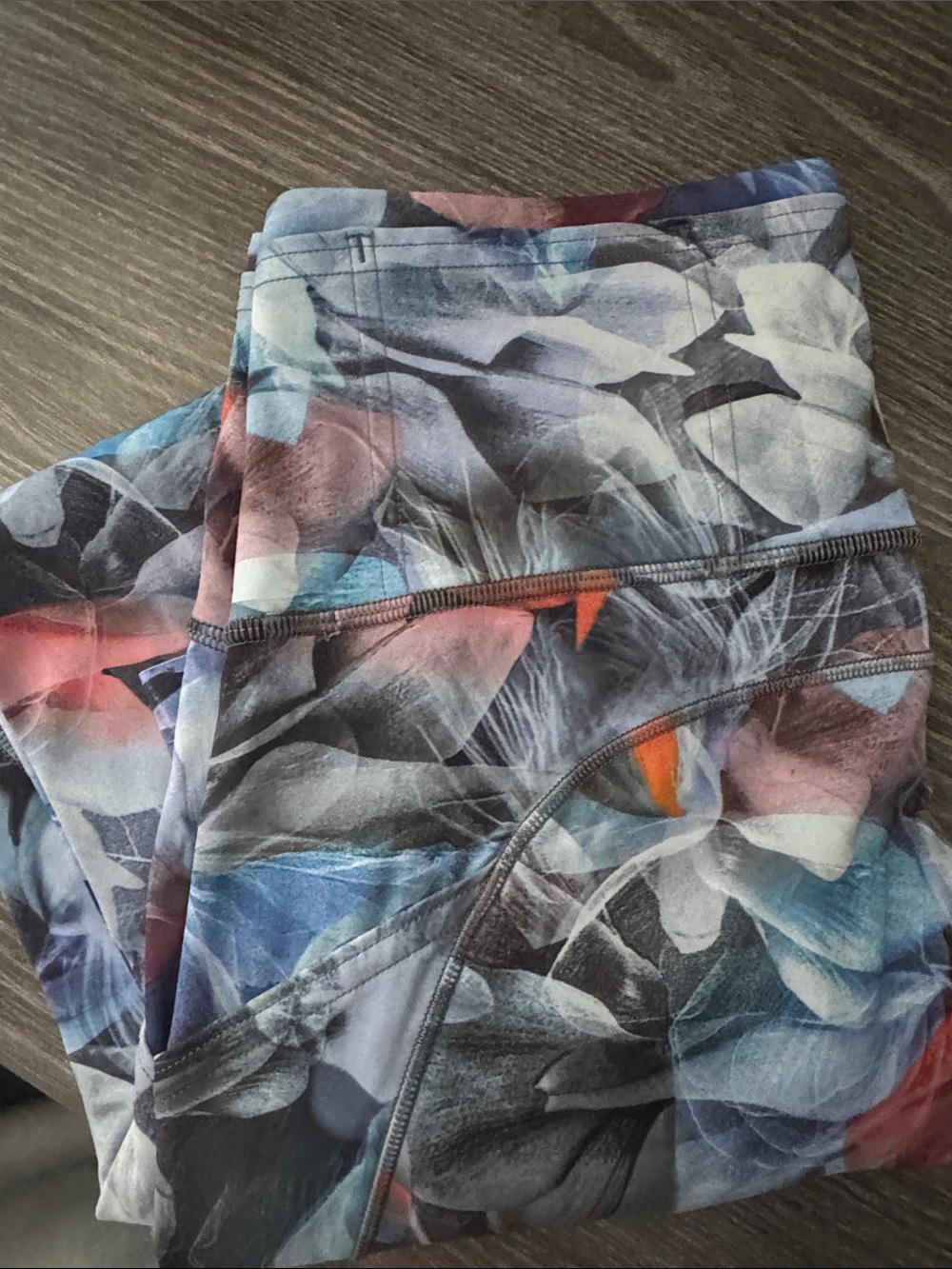 lululemon athletica Blue and Black Leaf-Print Leggings